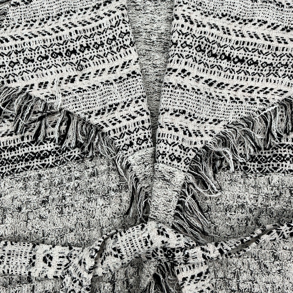 Lucky Brand Ladies Metallic Fringe Tweed Textured Knit Belted Sweater Cardigan - Picture 3 of 9